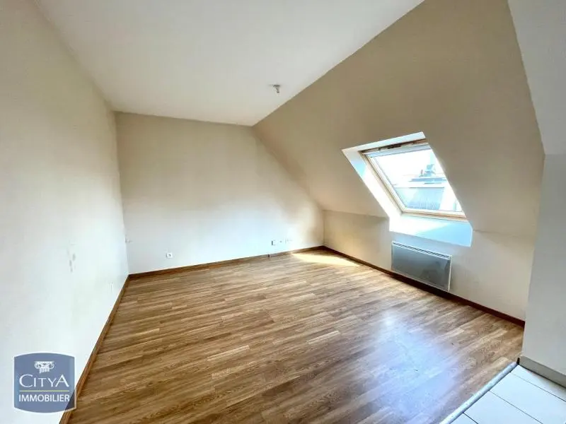 Photo 1 Appartement 1 pièce 23.42m²