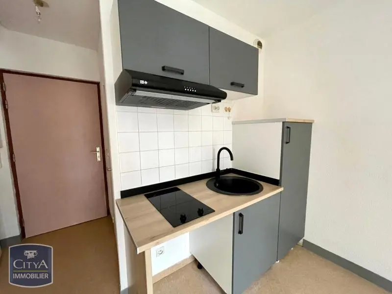 Photo 2 Appartement 1 pièce 21.15m²