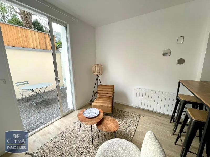 Photo 2 Appartement 1 pièce 24.68m²