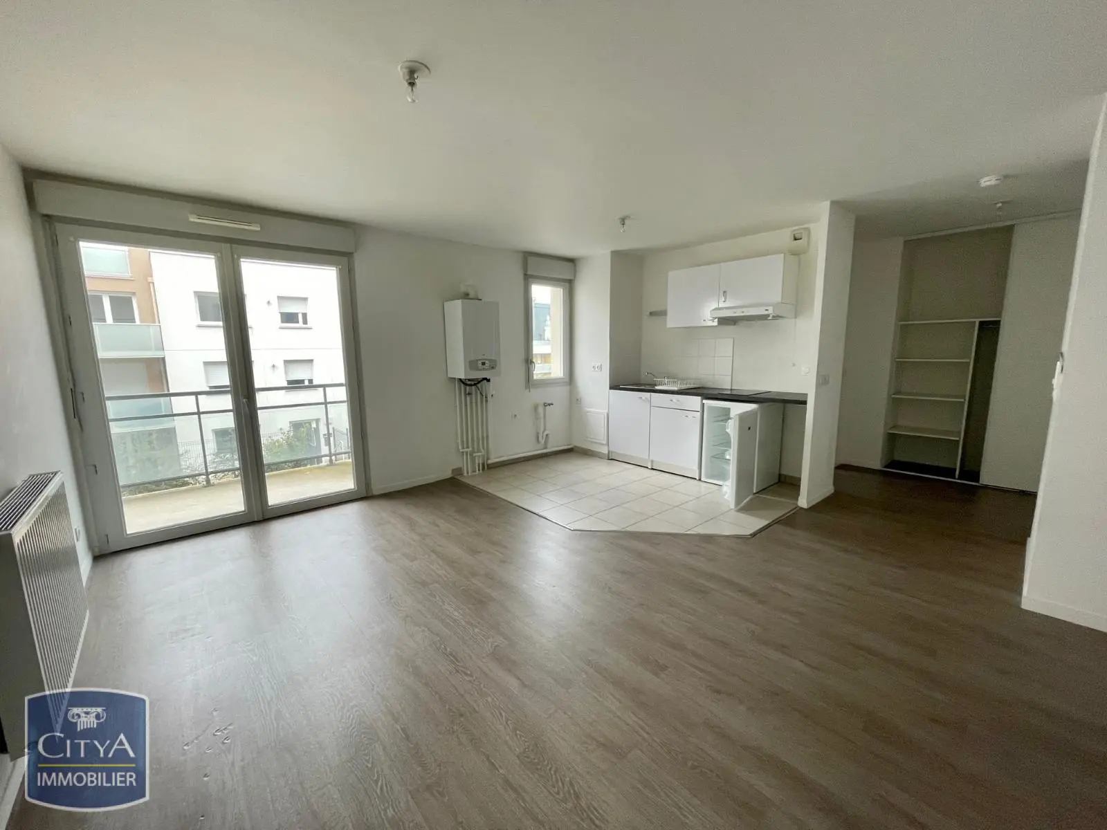 Photo 1 Appartement 1 pièce 32.91m²