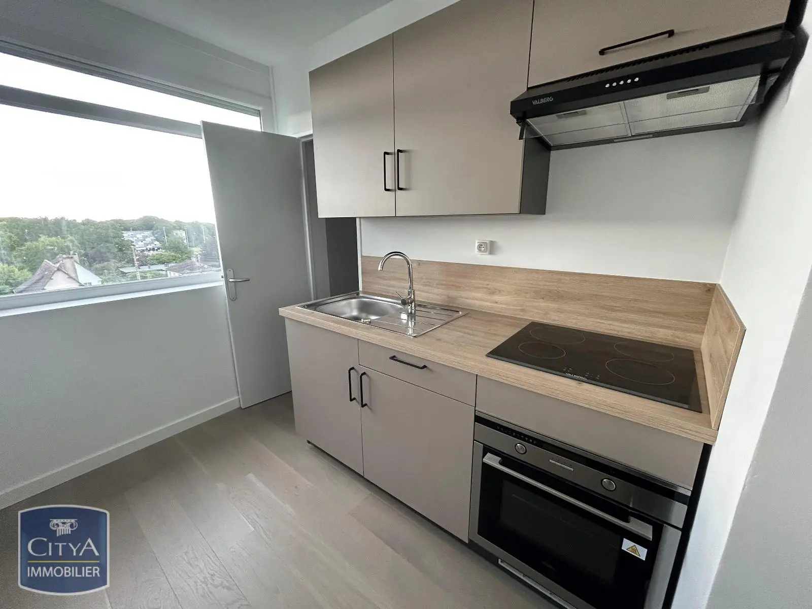 Photo 4 Appartement 4 pièces 74m²