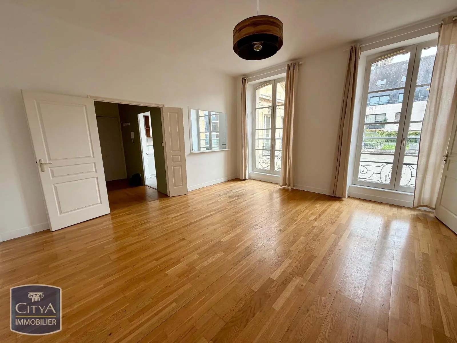 Photo 2 Appartement 4 pièces 94.35m²