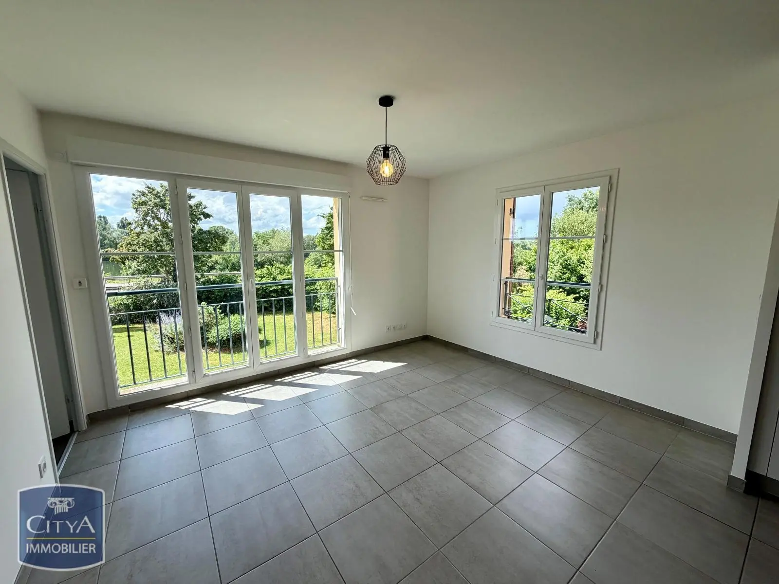 Photo 1 Appartement 3 pièces 55.64m²