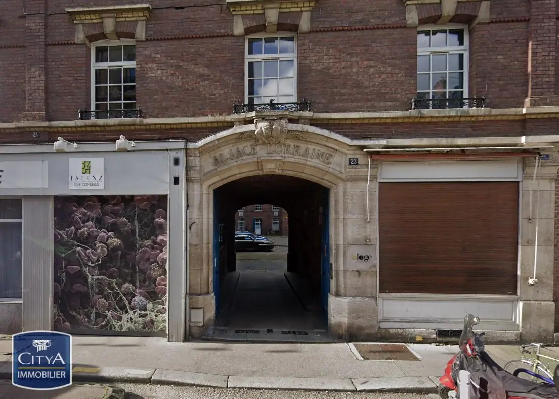 Photo 1 Appartement 1 pièce 29.34m²