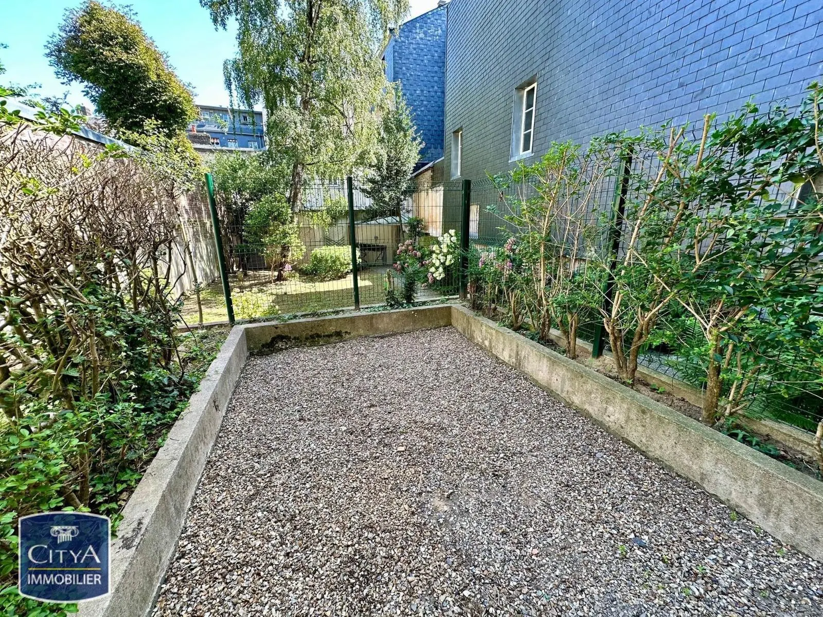 Photo 1 Appartement 1 pièce 19m²