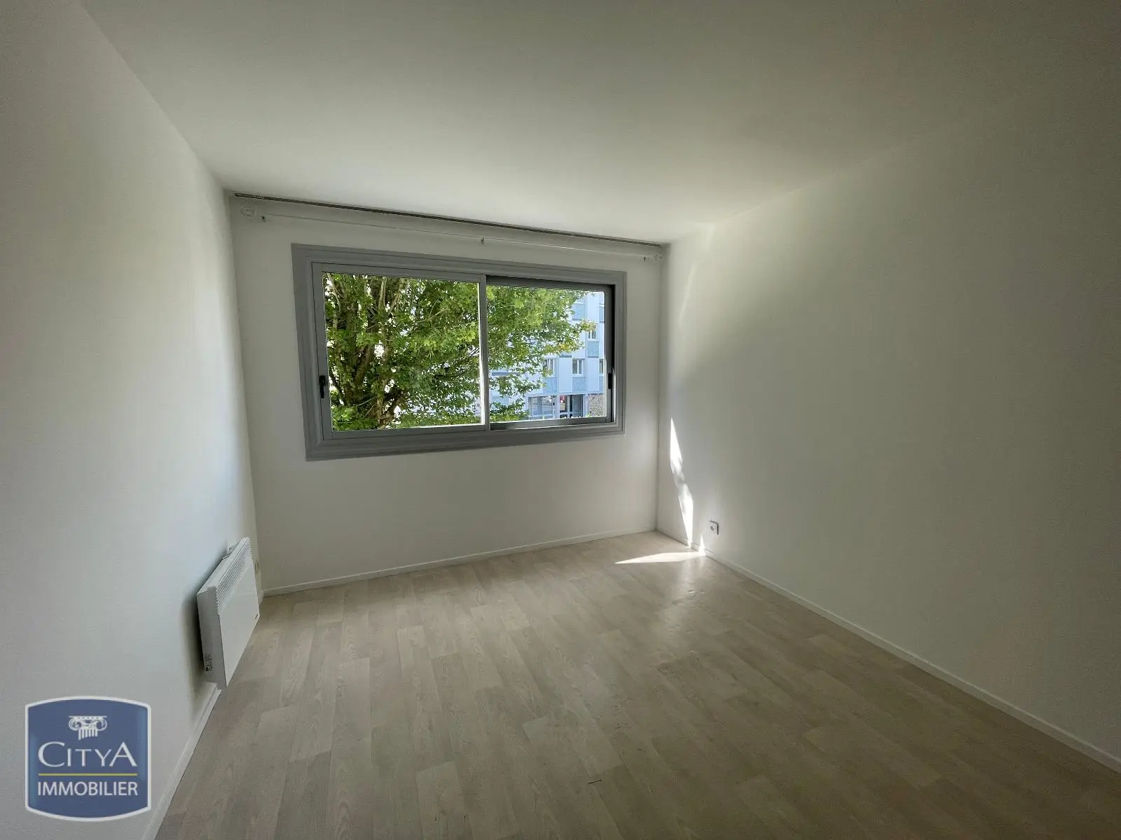 Photo 1 Appartement 1 pièce 20.31m²