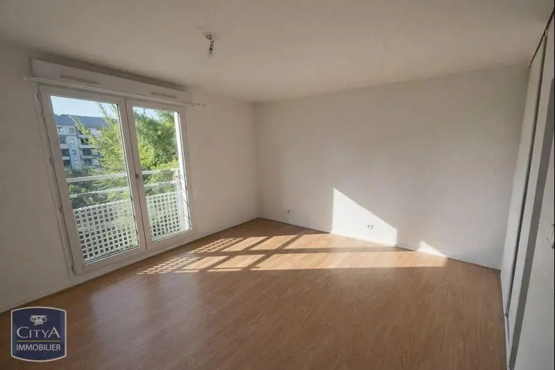 Photo 1 Appartement 1 pièce 20m²