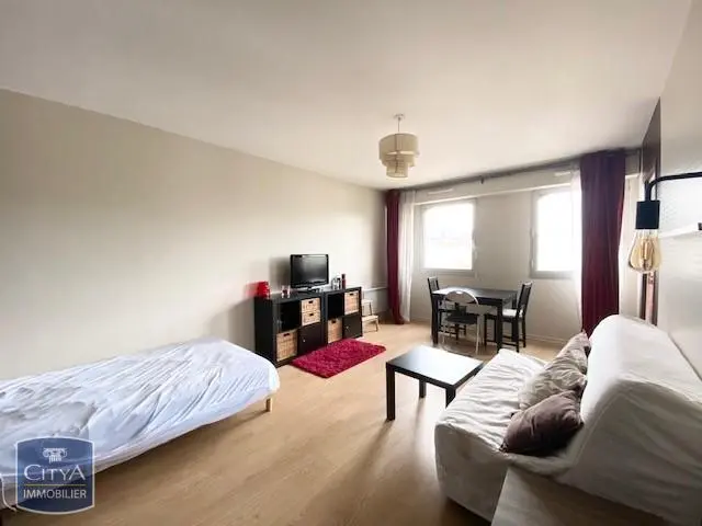 Photo 1 Appartement 1 pièce 31.94m²
