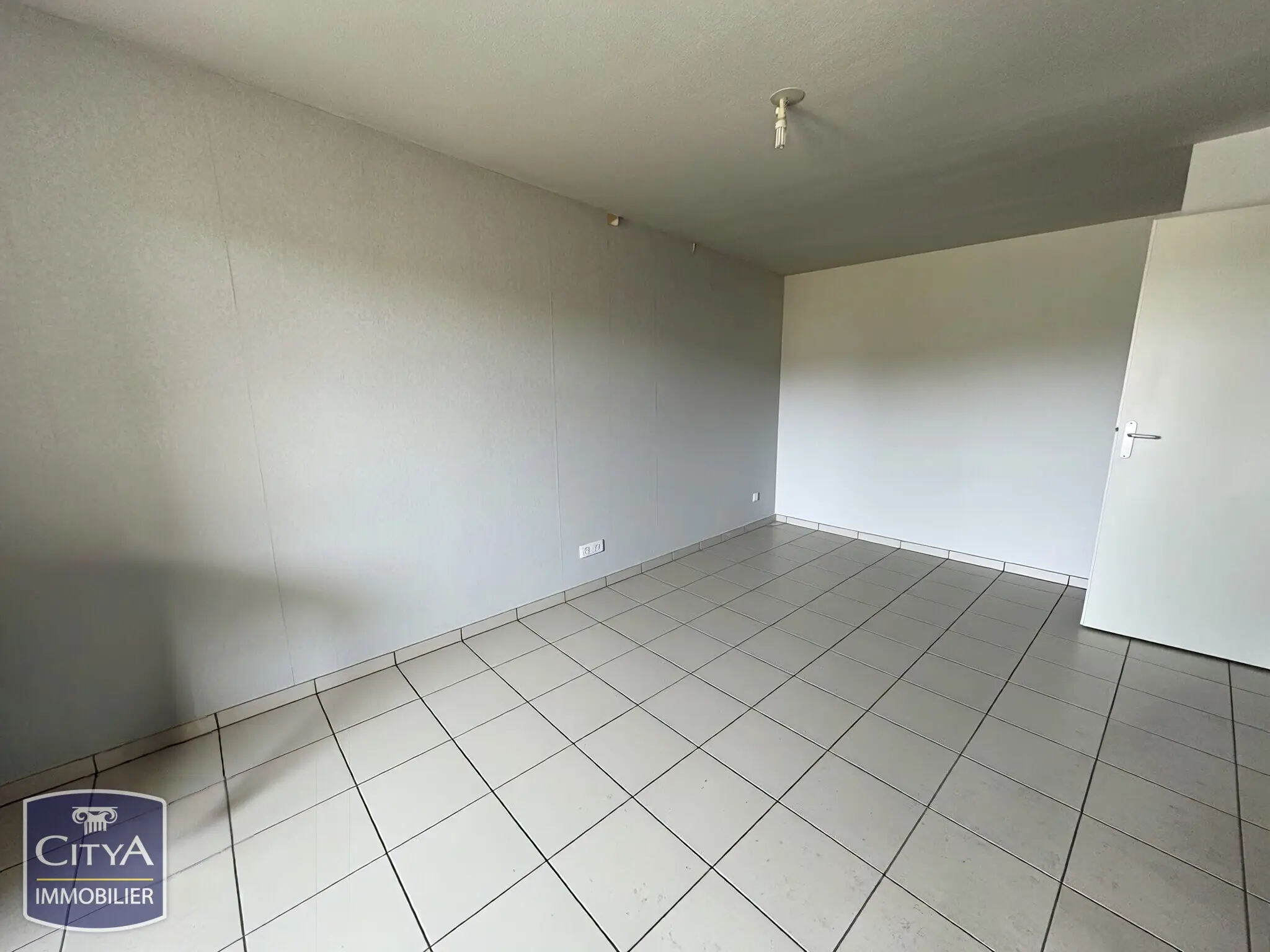 Photo 2 Appartement 2 pièces 49m²