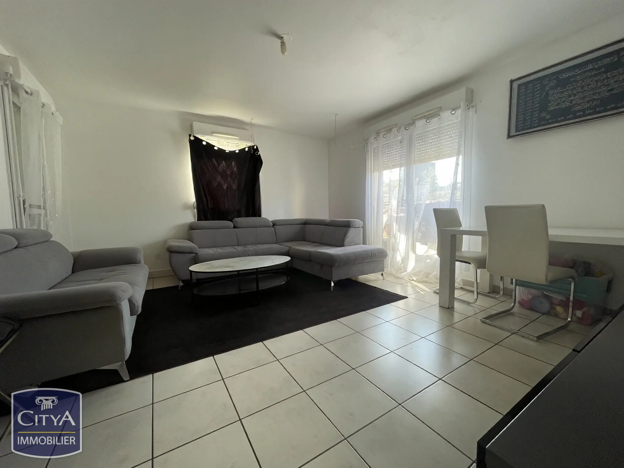 Photo 2 Appartement 4 pièces 77.4m²