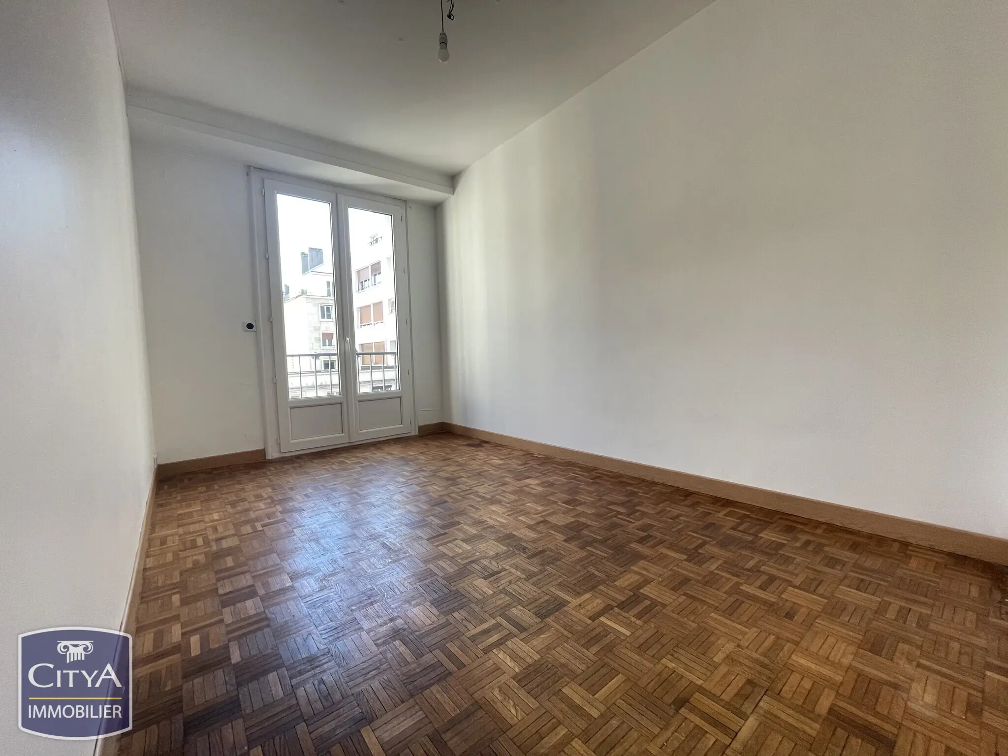 Photo 8 Appartement 4 pièces 101m²