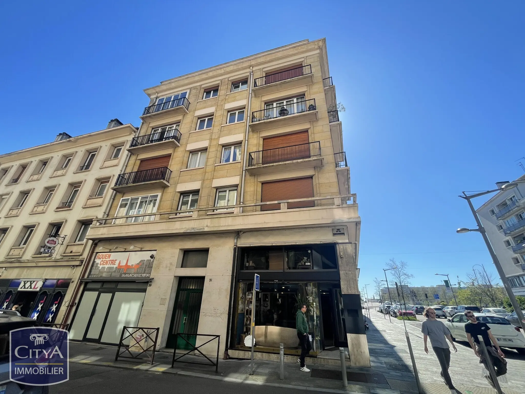 Photo 10 Appartement 4 pièces 101m²