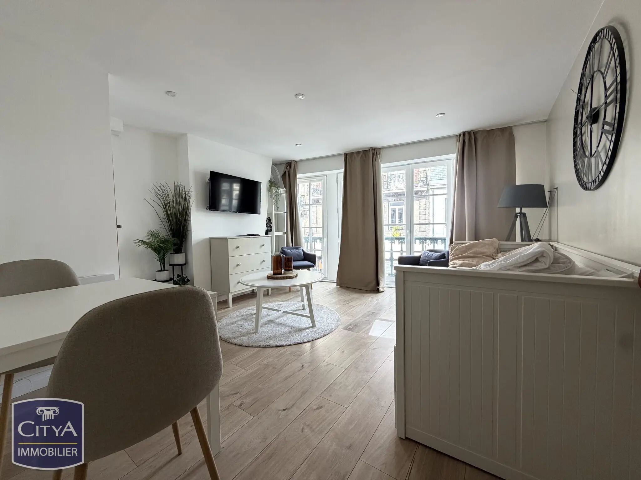 Photo 1 Appartement 1 pièce 26.5m²