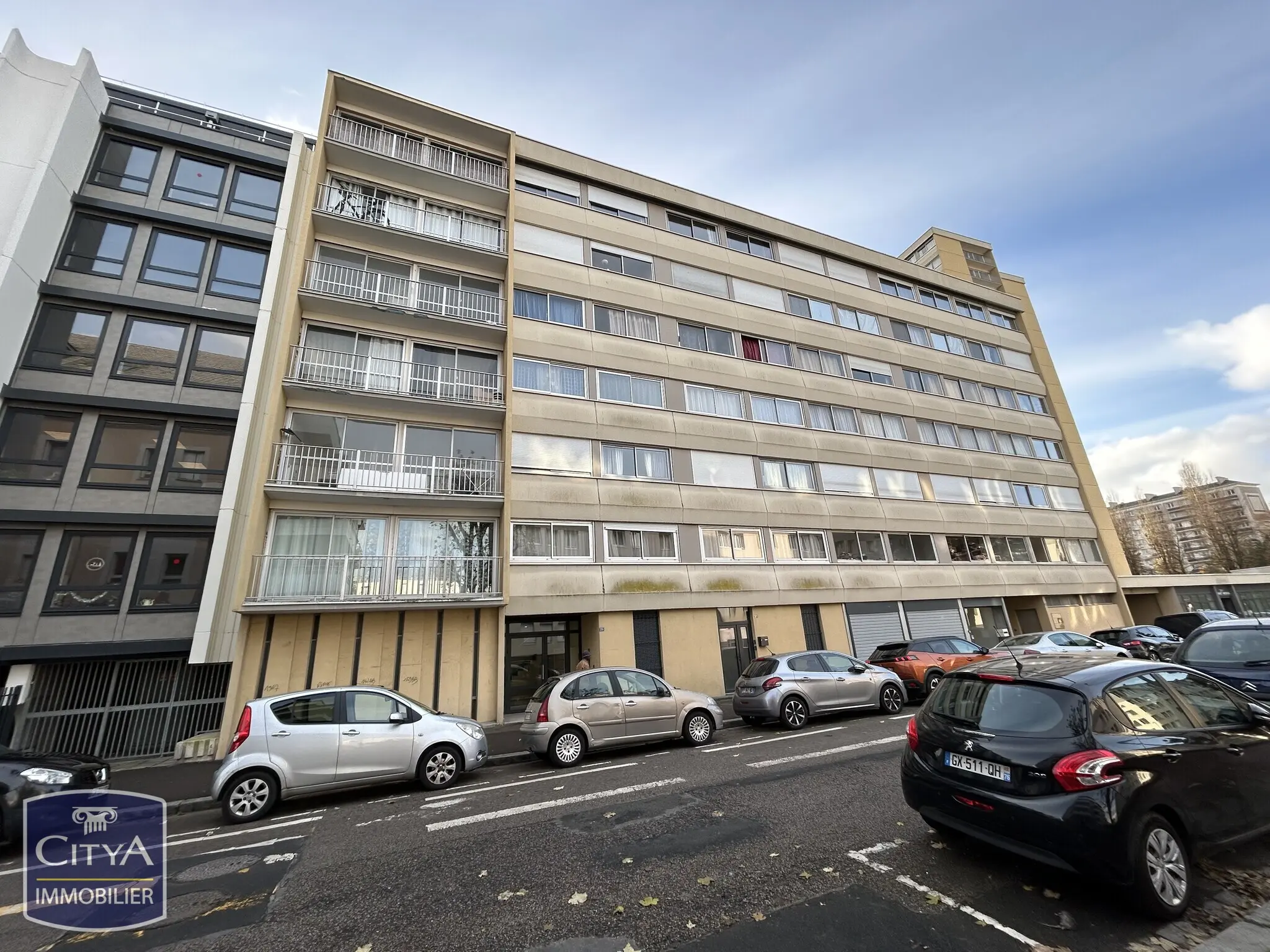 Photo 1 Appartement 1 pièce 40m²