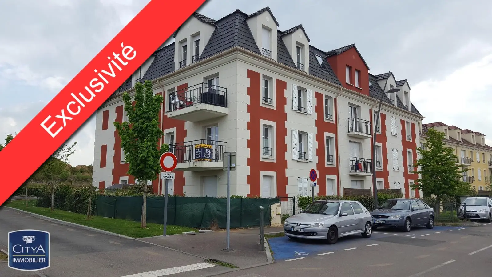 Photo 1 Appartement 1 pièce 29.8m²