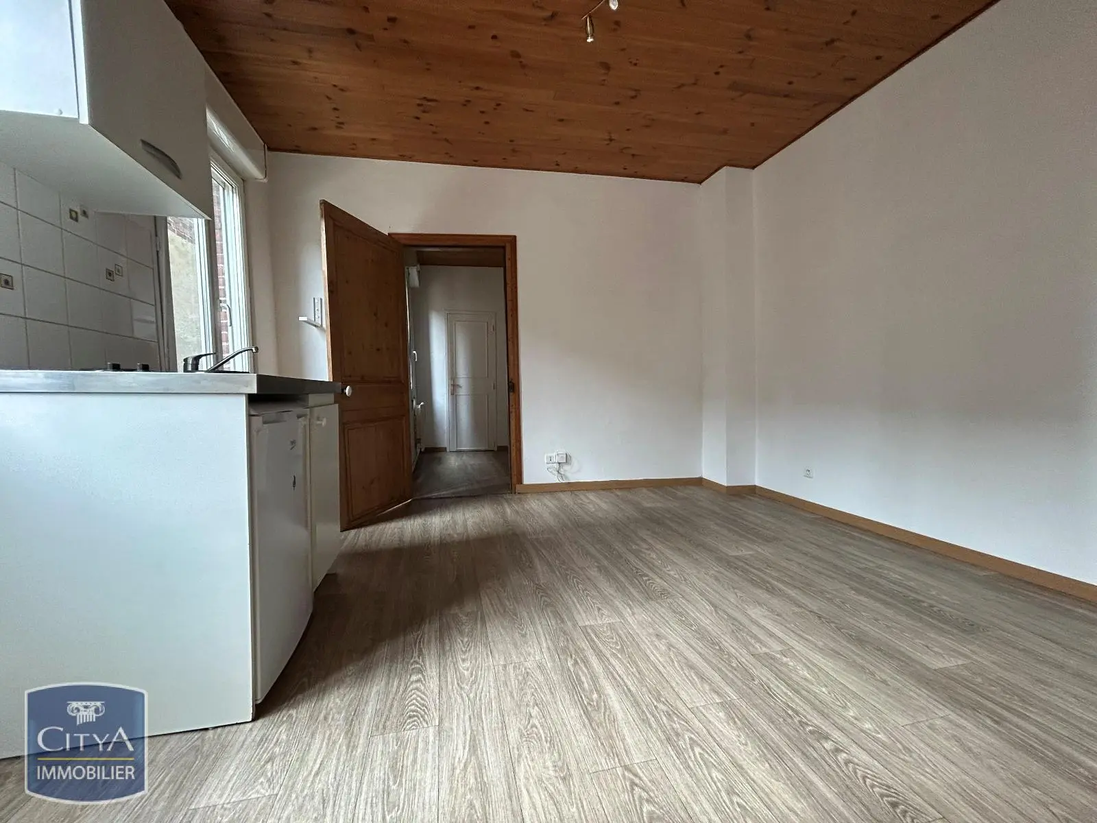 Photo 3 Appartement 1 pièce 24.63m²