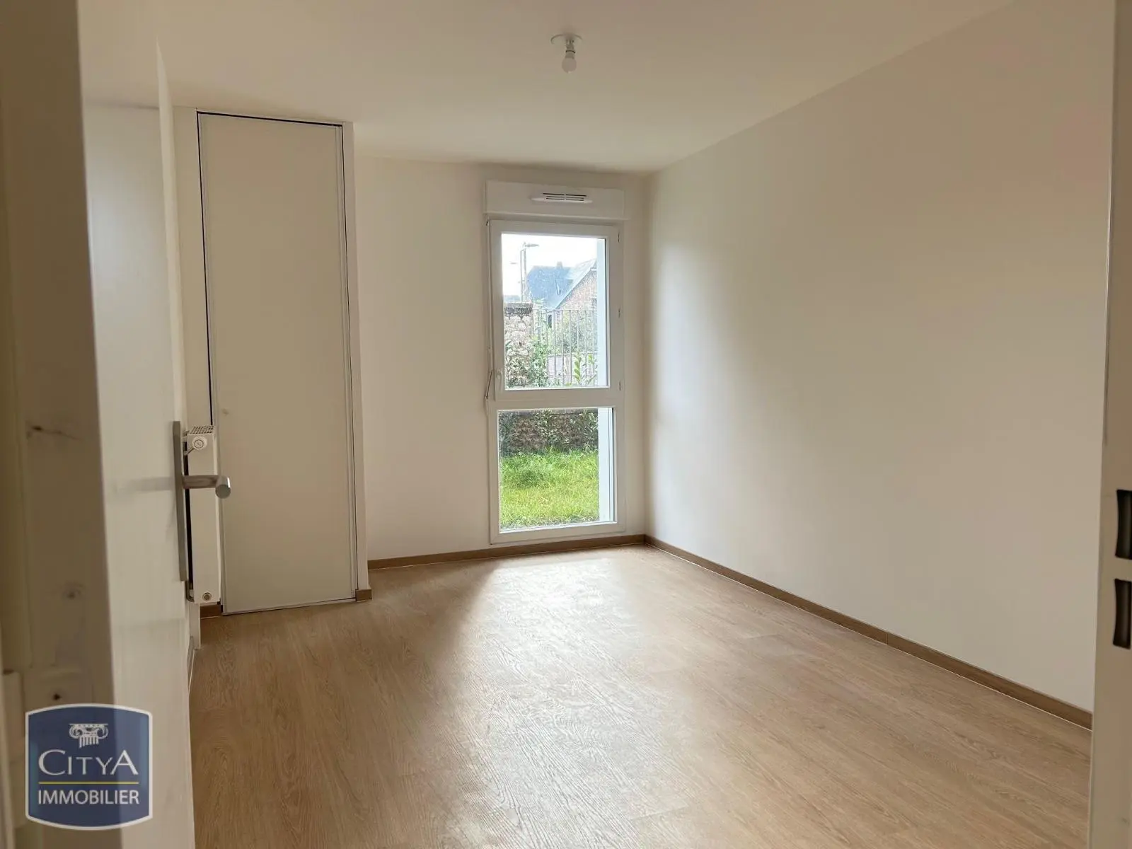 Photo 3 pour Appartement 2 pièces 44m² Photo 3 Appartement 2 pièces 44m²