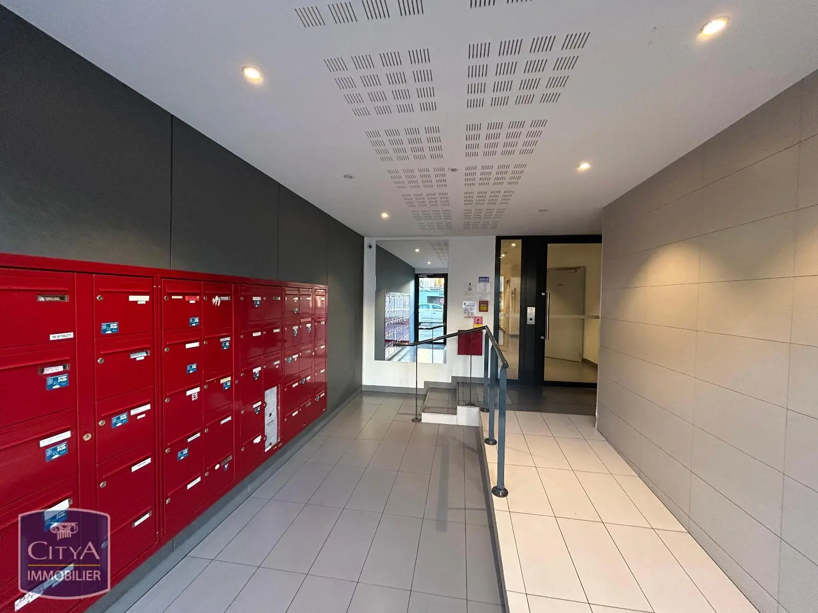 Photo 4 Appartement 1 pièce 25.1m²