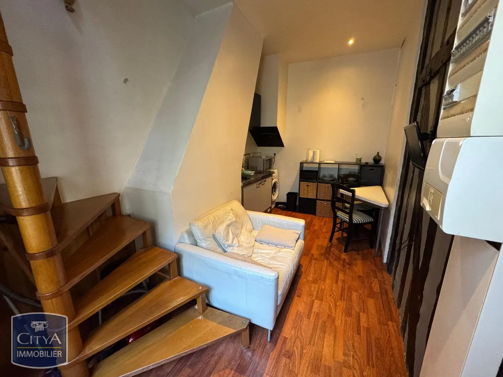 Photo 3 Appartement 1 pièce 19.41m²