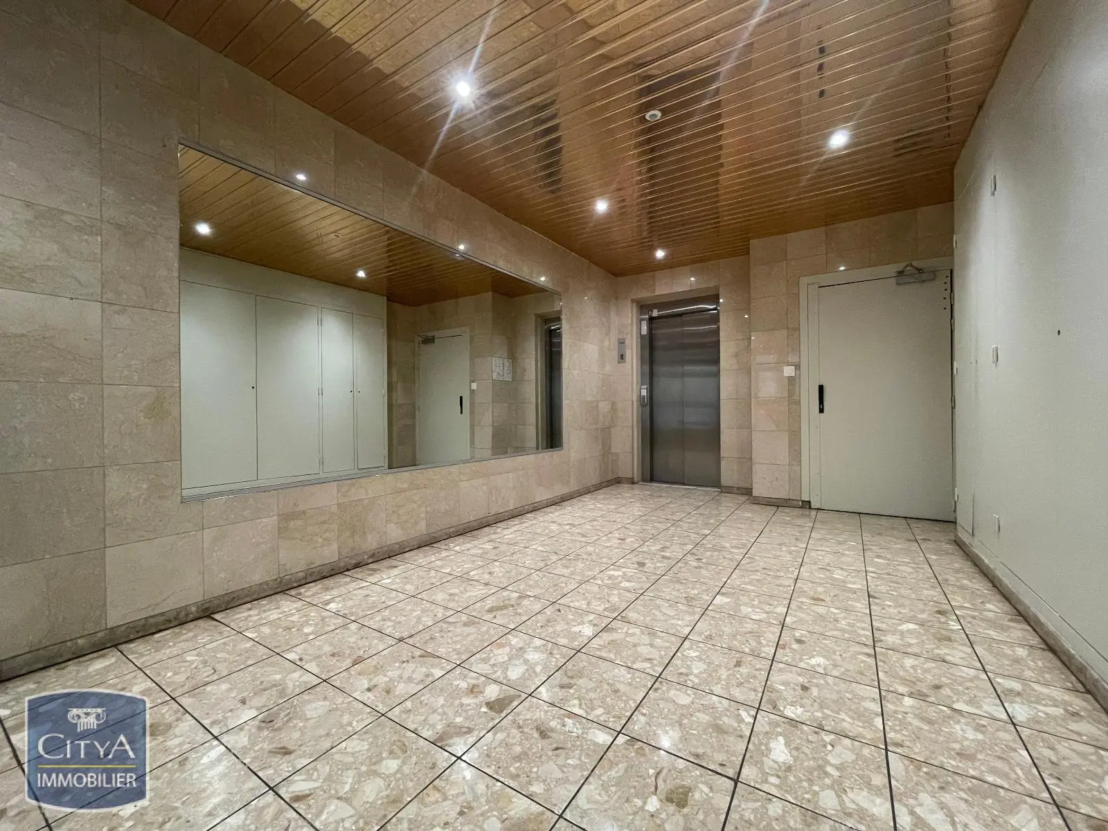 Photo 8 Appartement 1 pièce 32.73m²