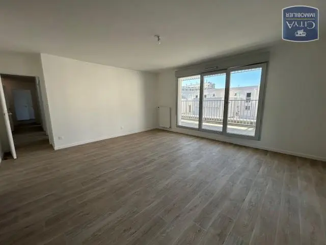 Photo 8 Appartement 5 pièces 102.52m²