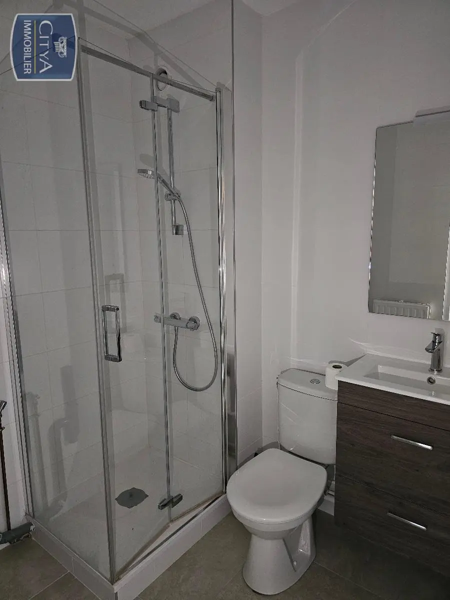 Photo 3 Appartement 1 pièce 28.07m²