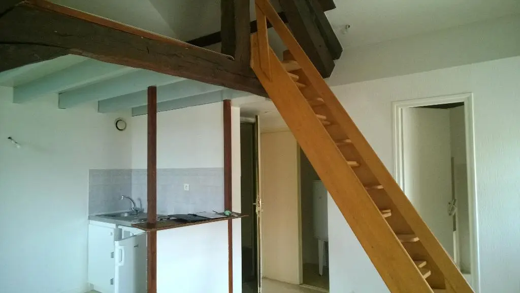 Photo 2 Appartement 1 pièce 28.73m²