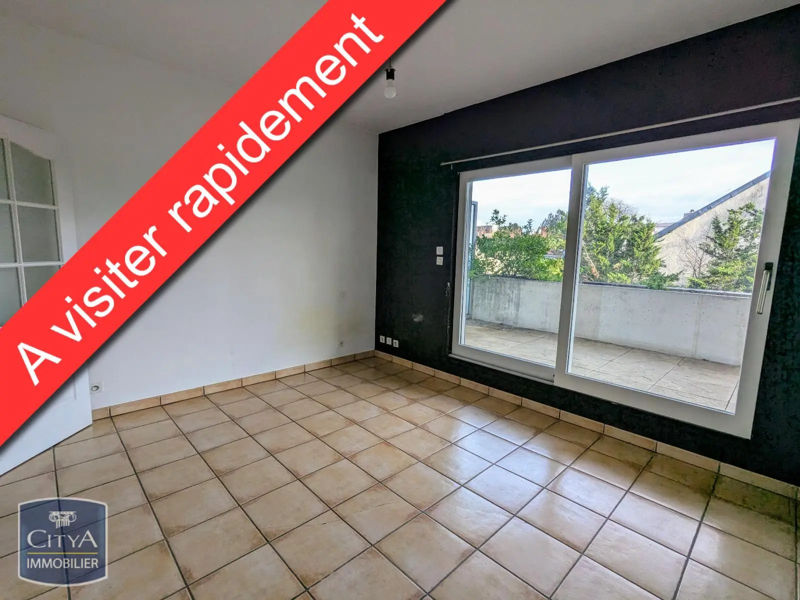 Photo 1 Appartement 1 pièce 22.52m²