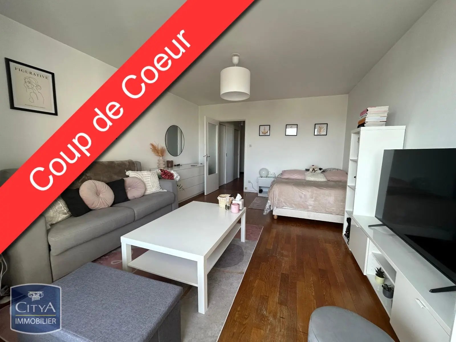 Photo 1 Appartement 1 pièce 33.5m²