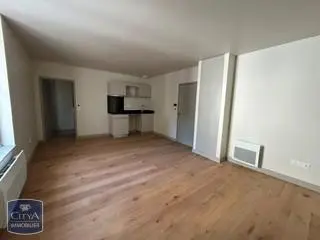 Photo 1 Appartement 1 pièce 30m²