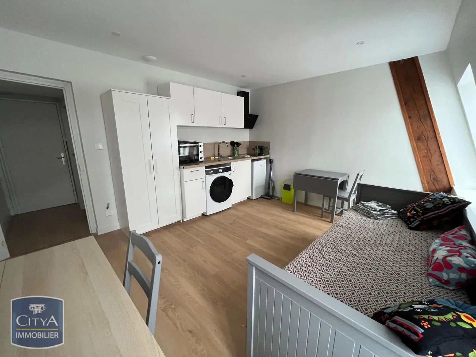 Photo 1 Appartement 1 pièce 19.31m²