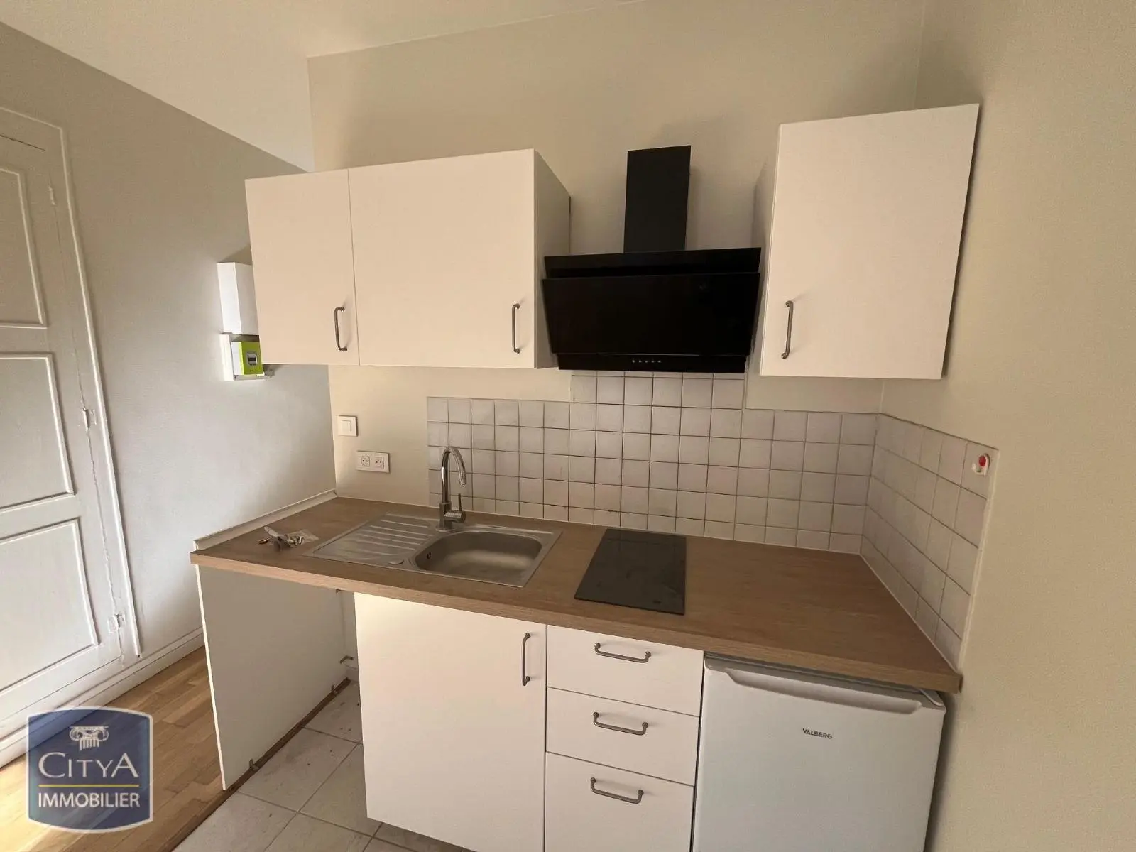 Photo 3 Appartement 1 pièce 18.26m²