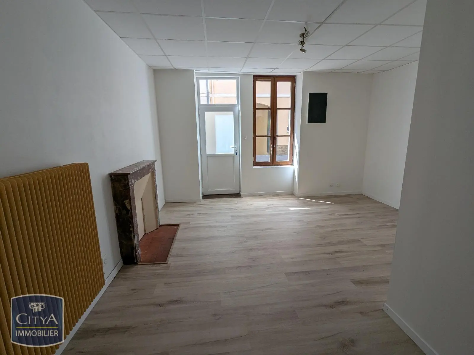 Photo 1 Appartement 2 pièces 56m²