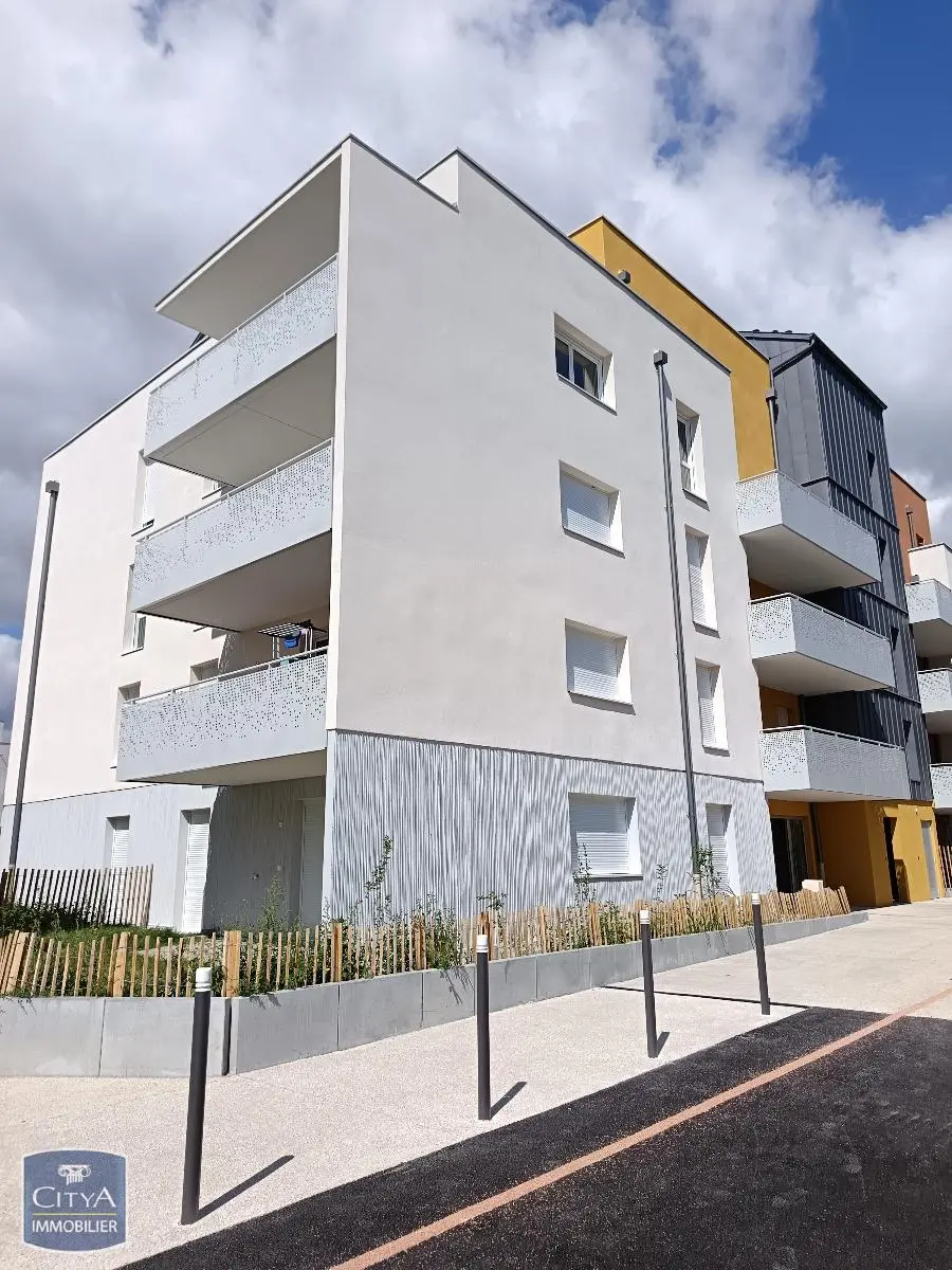 Photo 1 Appartement 1 pièce 37m²