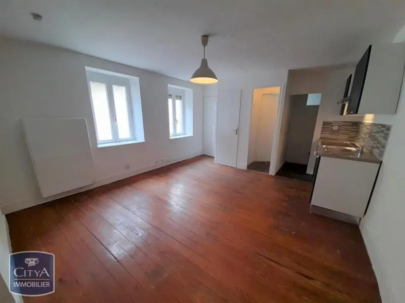 Photo 3 Appartement 1 pièce 28.16m²