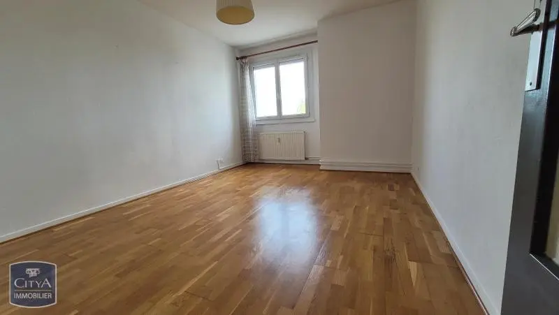 Photo 1 Appartement 1 pièce 35m²