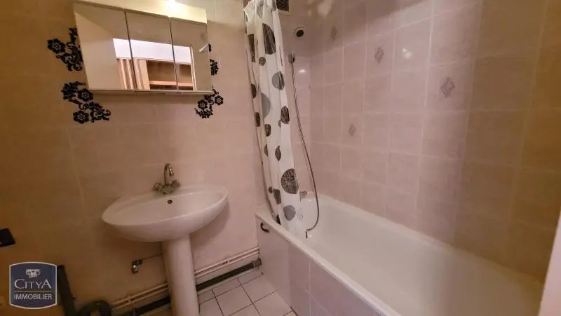 Photo 8 Appartement 1 pièce 35m²