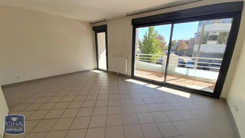 Photo 1 Appartement 3 pièces 80.72m²