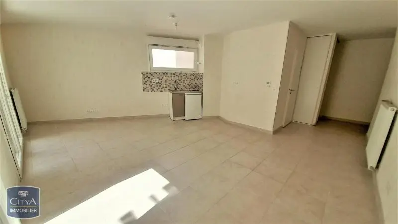 Photo 3 Appartement 1 pièce 37.94m²