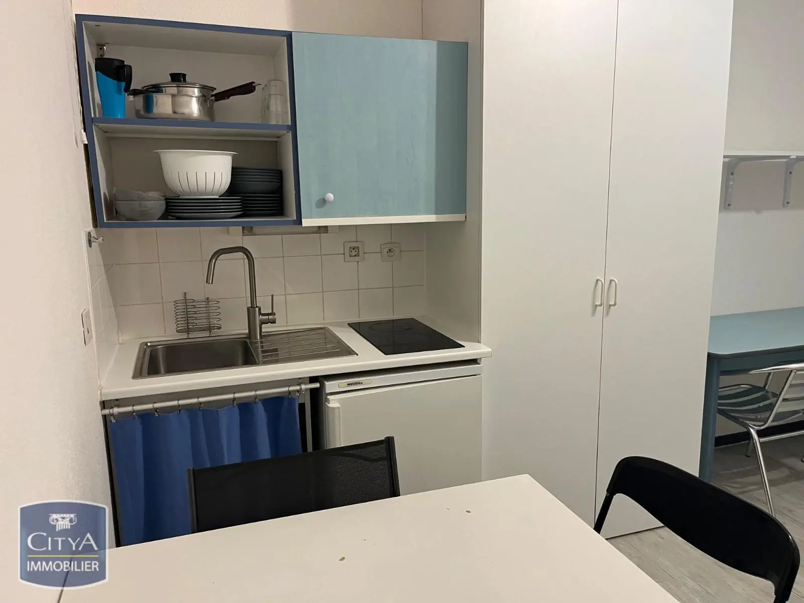 Photo 2 Appartement 1 pièce 18.16m²