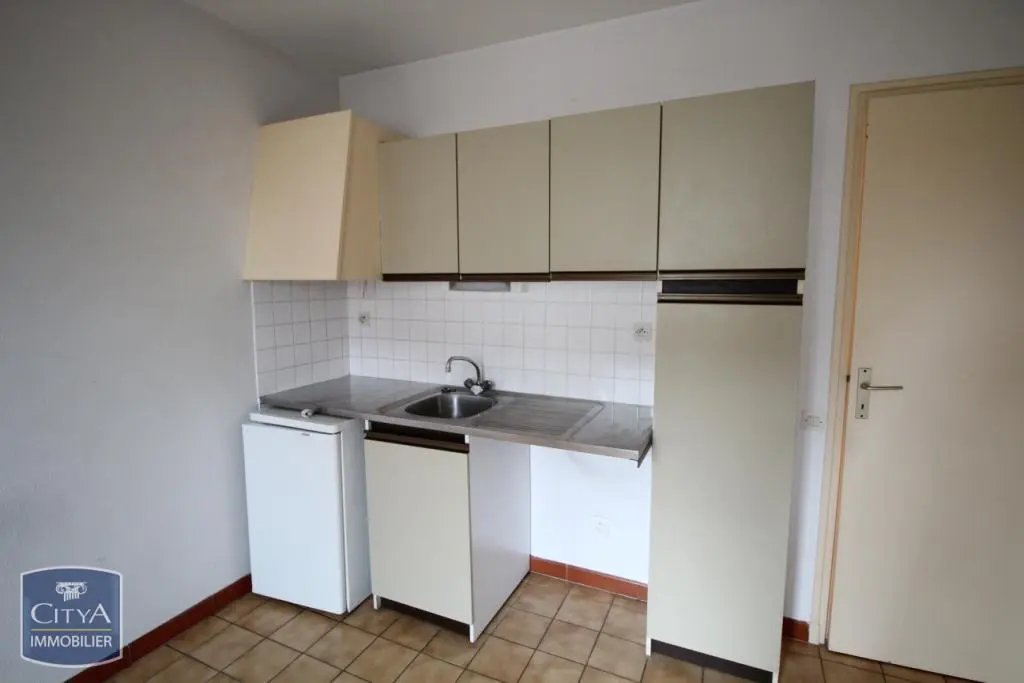 Photo 2 Appartement 1 pièce 18.57m²