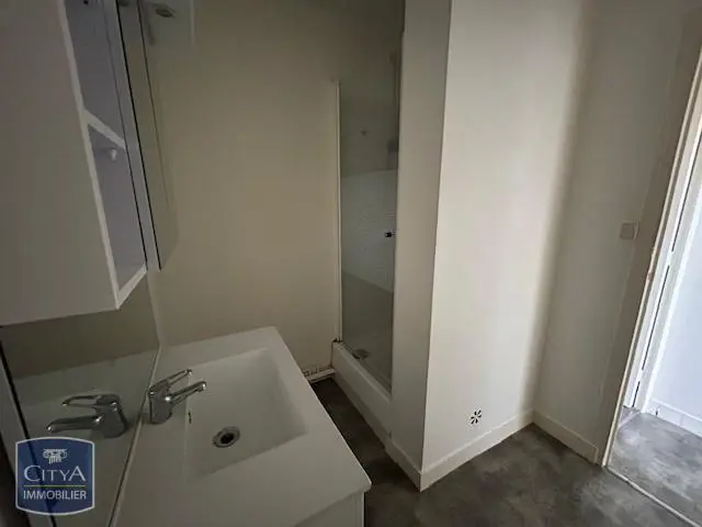 Photo 3 Appartement 1 pièce 27.32m²