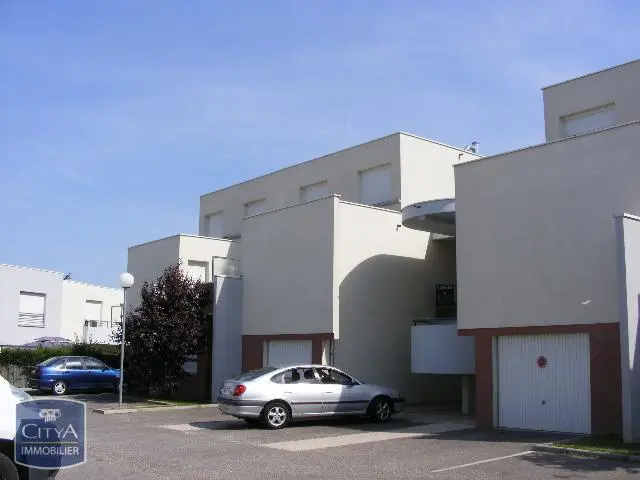 Photo 1 Appartement 5 pièces 97.69m²