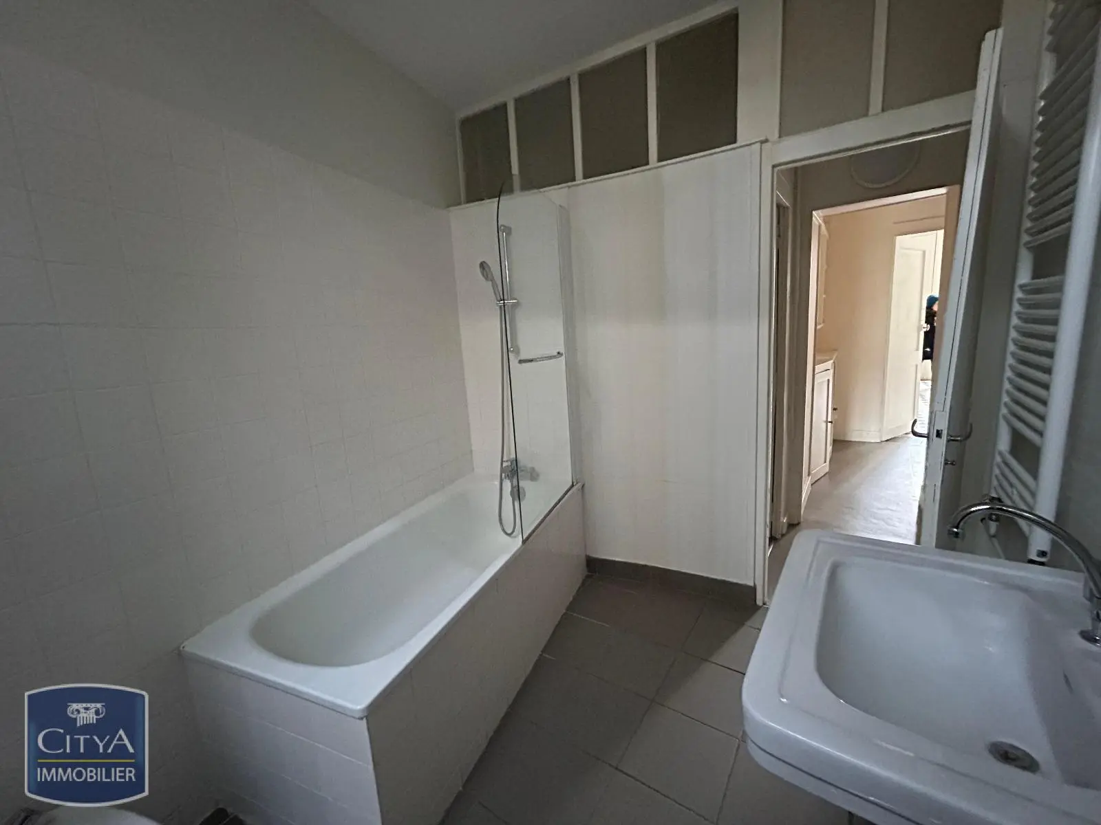 Photo 8 Appartement 6 pièces 191.65m²