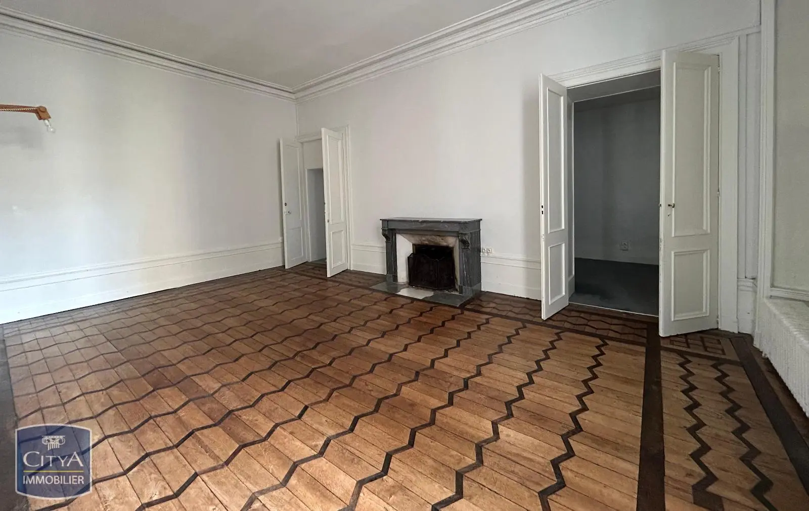 Photo 2 Appartement 6 pièces 191.65m²