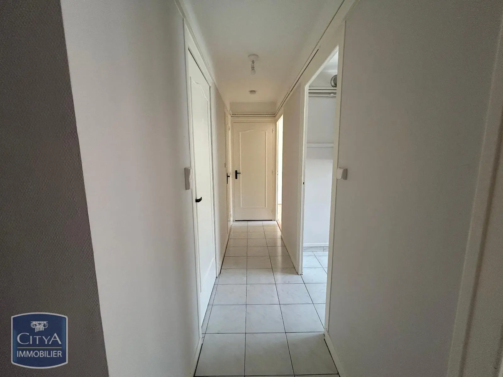Photo 2 Appartement 3 pièces 55.68m²