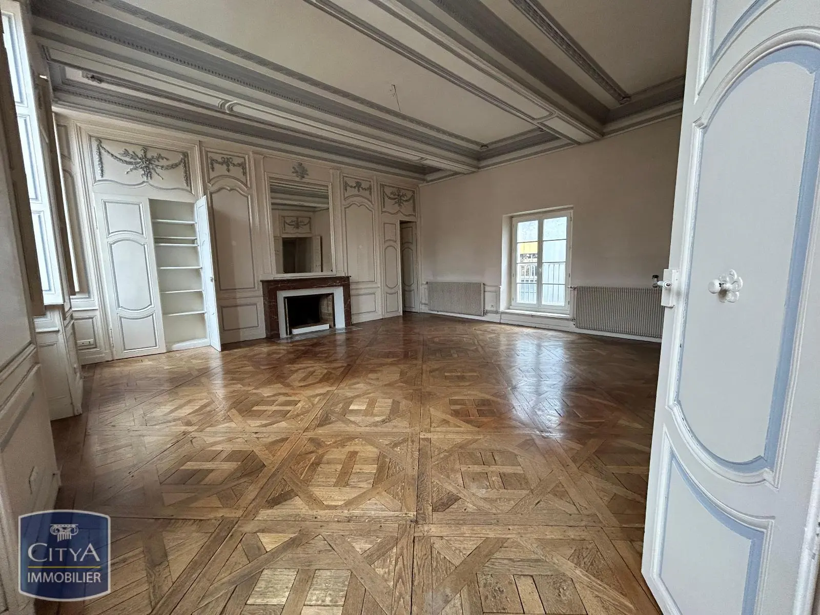Photo 1 Appartement 3 pièces 102.3m²