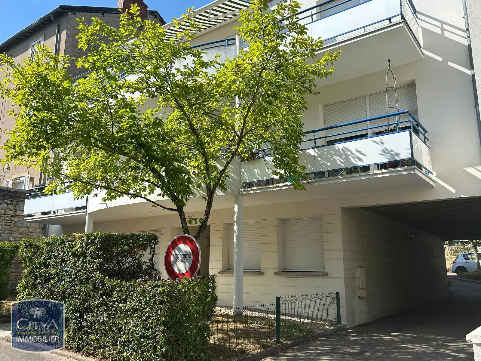 Photo 1 Appartement 1 pièce 22.81m²