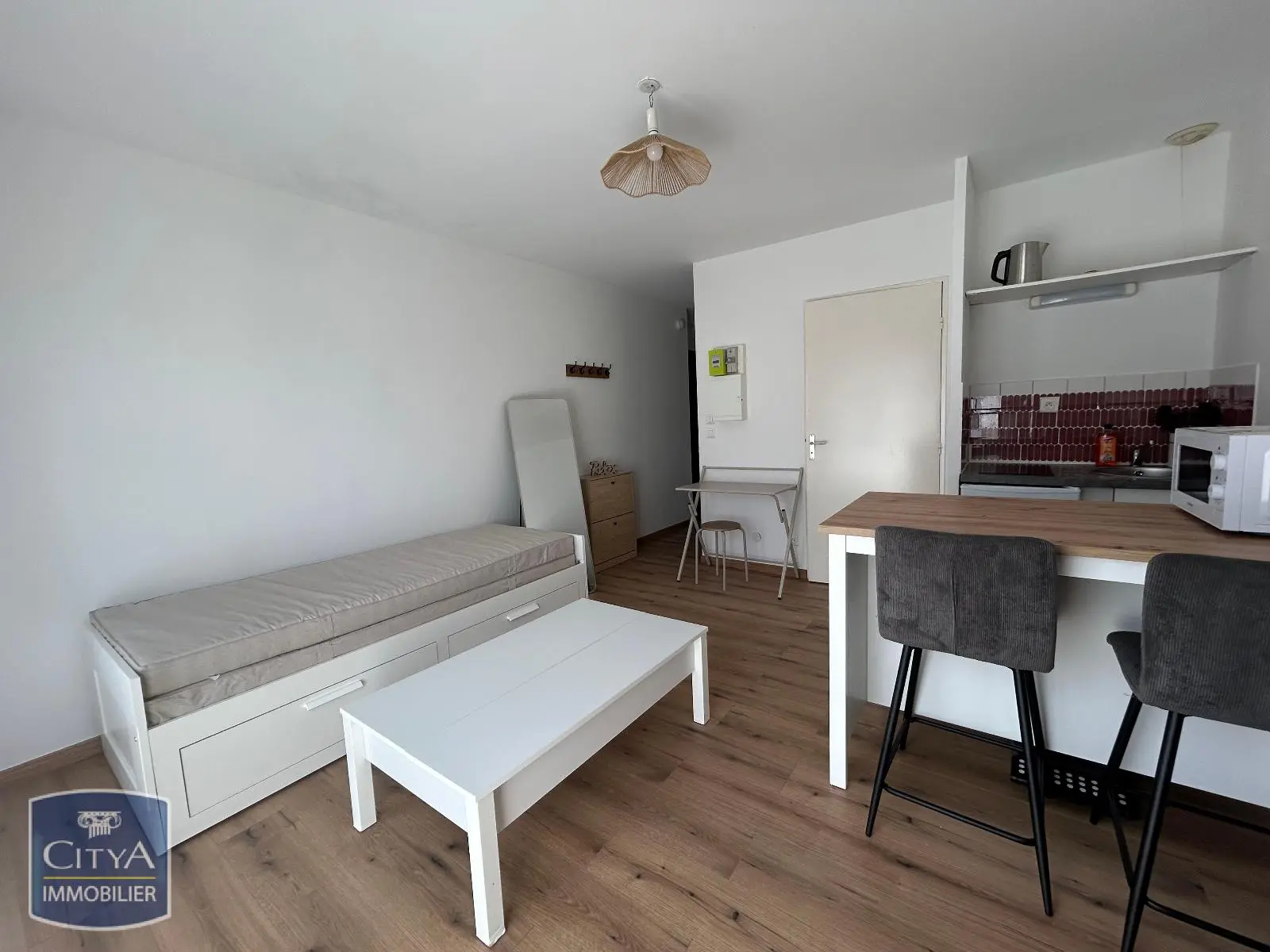 Photo 5 Appartement 1 pièce 22.81m²