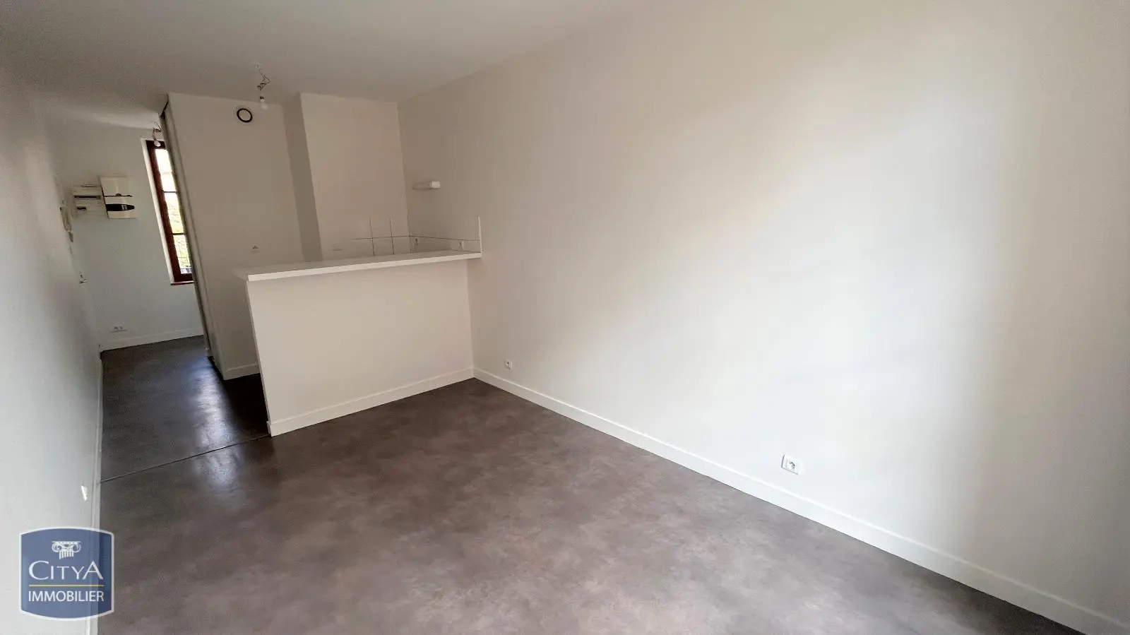 Photo 1 Appartement 1 pièce 25m²
